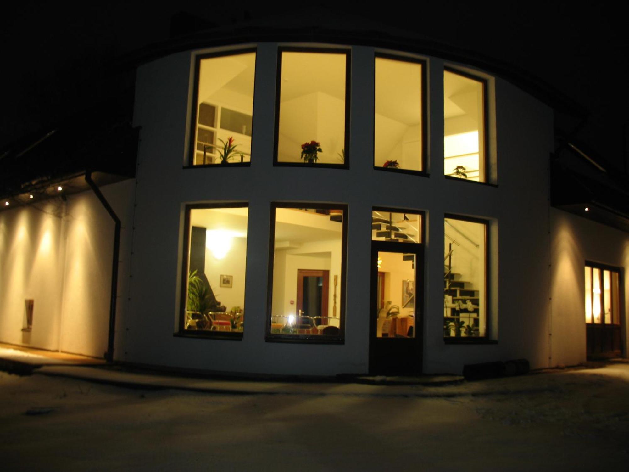 Maza Kapa Hotel Koknese Exterior photo